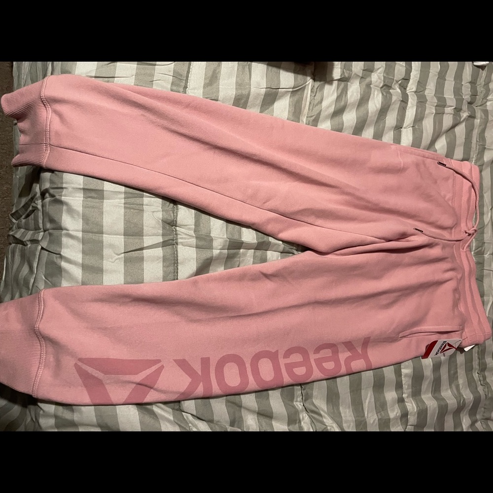 Brand new with tags Reebok sweatpants cuffed